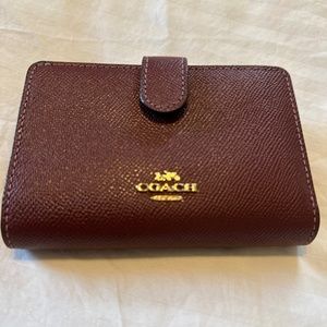 Coach Saffiano Leather Women's Wallet/Billfold